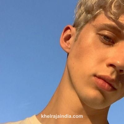 Member Aryan avatar